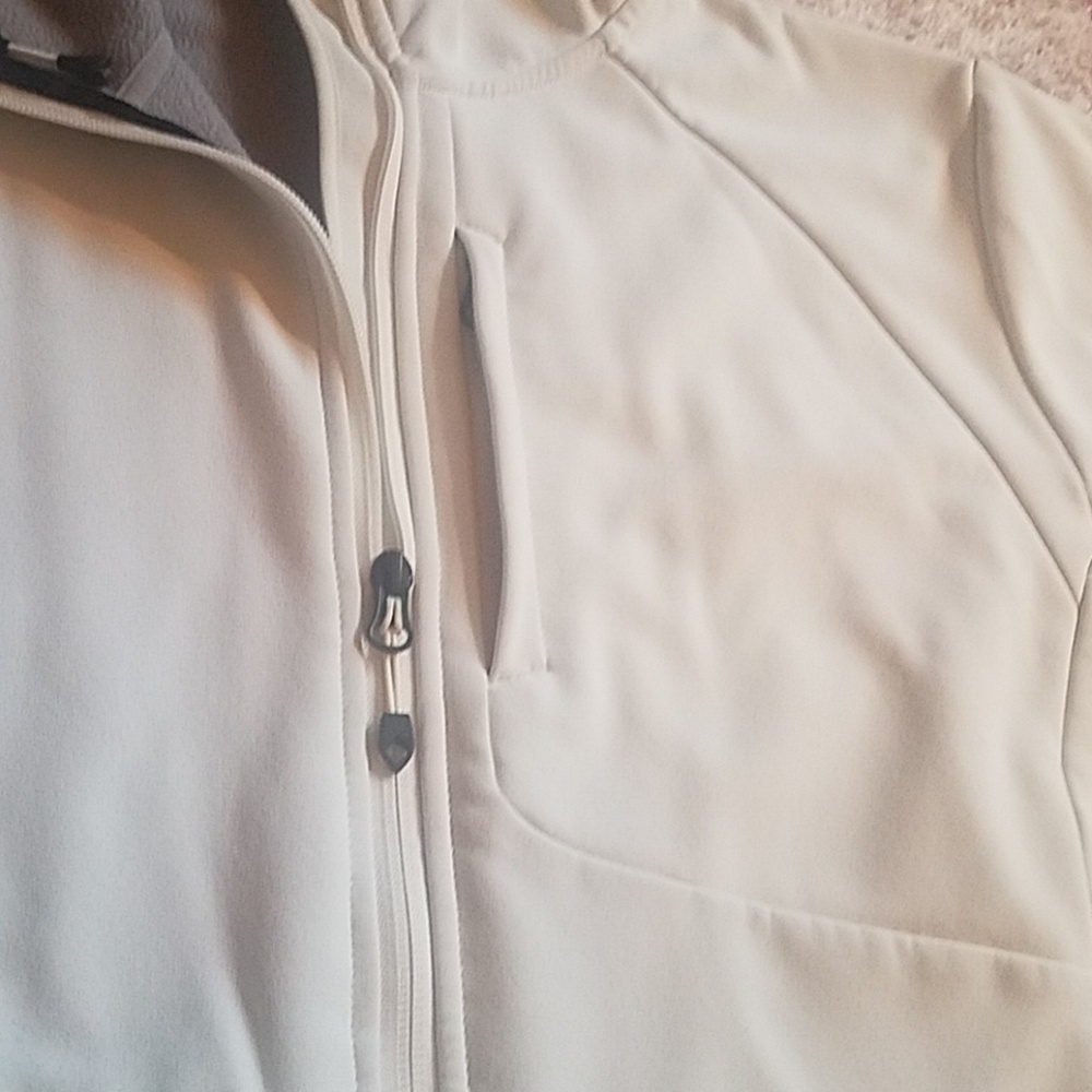 Soft Shell White Ski Jacket - image 3